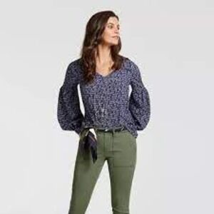 CAbi Women's Te Amo Love‎ Top Blouse Long Balloon Sleeves Woman's Size Small